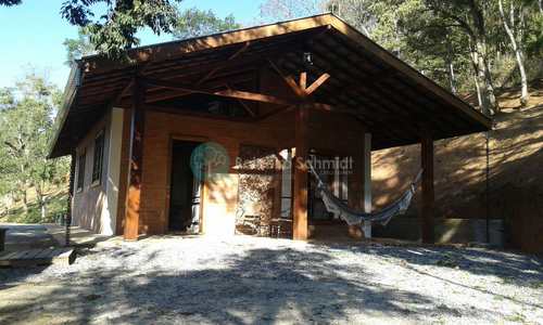Casa, código 7 em Santo Antônio do Pinhal, bairro Proximo Ao Centro