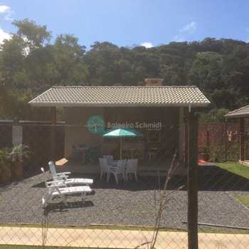 Casa em Santo Antônio do Pinhal, bairro Aprox 2 Km do Centro