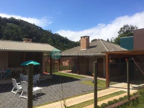 Casa, código 33 em Santo Antônio do Pinhal, bairro Aprox 2 Km do Centro