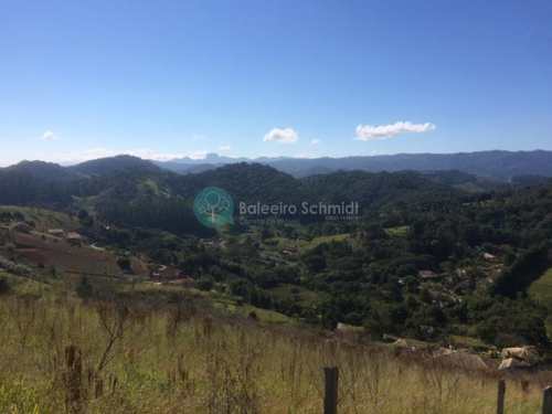 Terreno, código 141 em Santo Antônio do Pinhal, bairro Centro