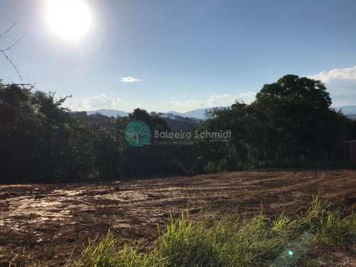 Terreno, código 155 em Santo Antônio do Pinhal, bairro Centro
