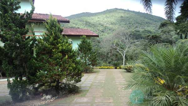 Casa de Condomínio em Santo Antônio do Pinhal, no bairro Condominio Portal da Mantiqueira