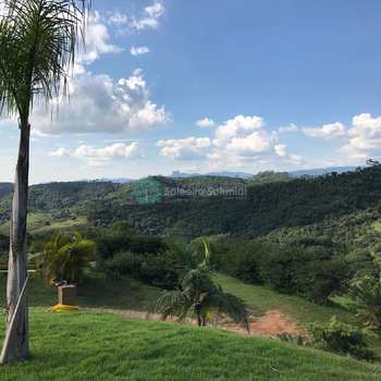 Pousada em Santo Antônio do Pinhal, bairro 7 Km do Centro