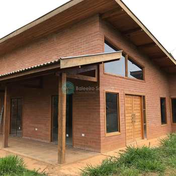Casa em Santo Antônio do Pinhal, bairro Proximo Ao Centro