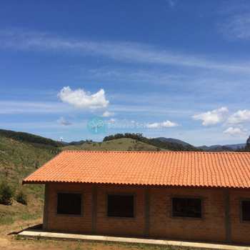 Sítio em Santo Antônio do Pinhal, bairro 10 Km do Centro