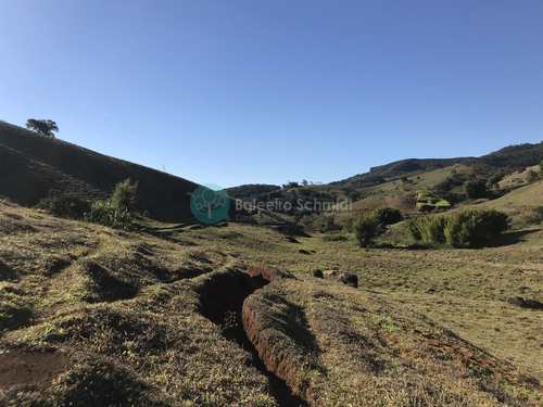 Sítio, código 362 em Sapucaí-Mirim, bairro Zona Rural