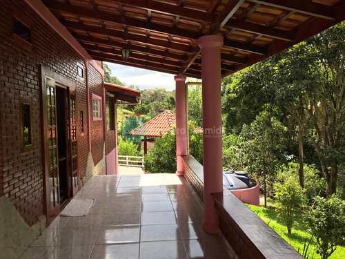 Casa, código 472 em Santo Antônio do Pinhal, bairro Proximo Ao Centro