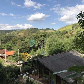 Casa em Santo Antônio do Pinhal, bairro Centro