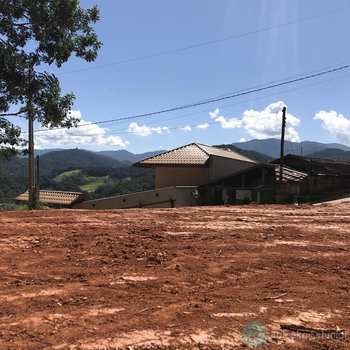 Terreno em Santo Antônio do Pinhal, bairro Centro