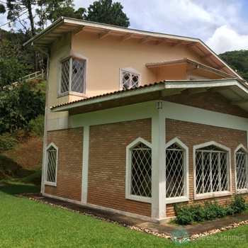 Casa de Condomínio em Santo Antônio do Pinhal, bairro Condominio Portal da Mantiqueira