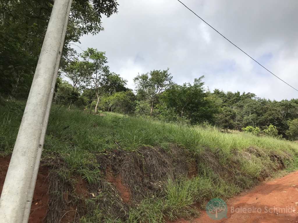 Terreno em Santo Antônio do Pinhal, no bairro Proximo Ao Centro