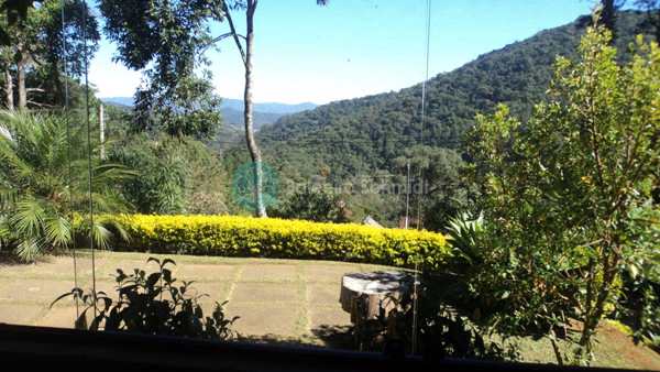 Casa de Condomínio em Santo Antônio do Pinhal, no bairro Condominio Portal da Mantiqueira