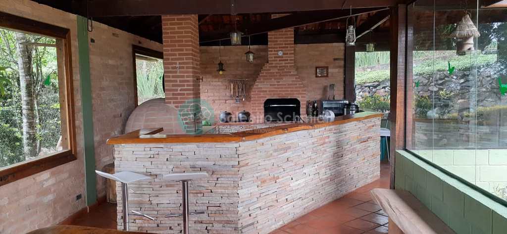 Casa de Condomínio em Santo Antônio do Pinhal, no bairro Condominio Portal da Mantiqueira