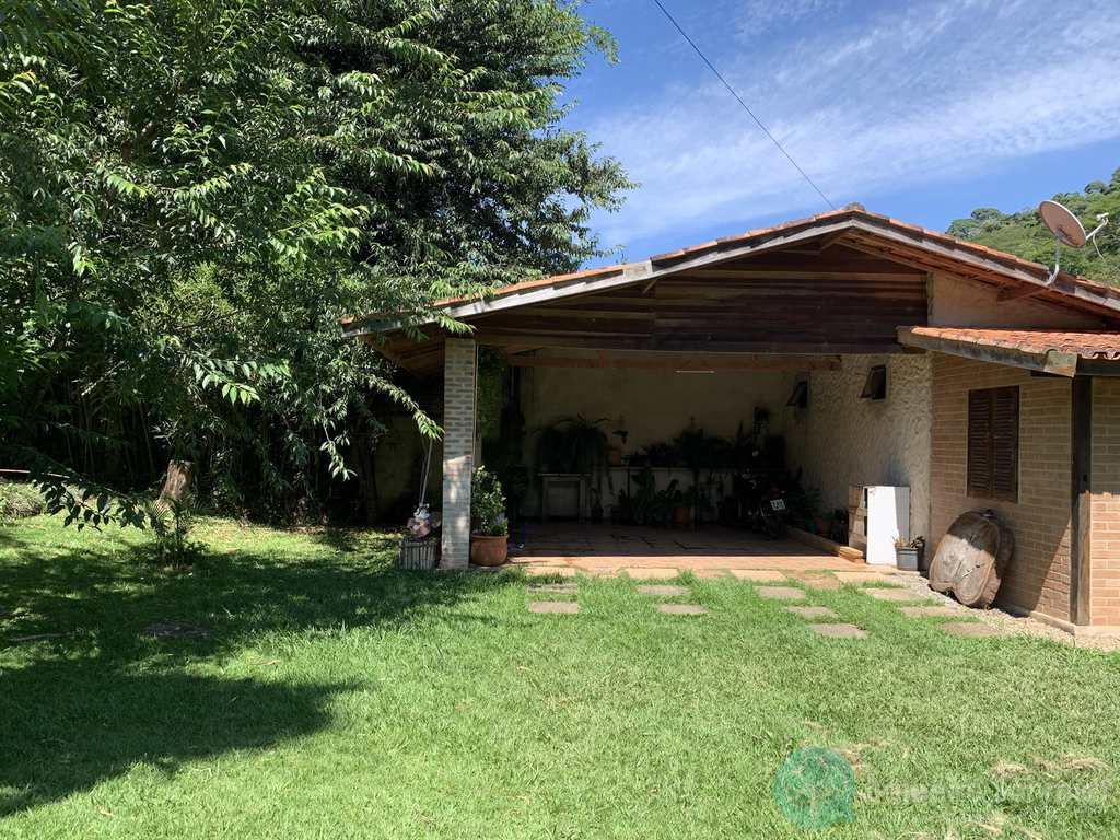 Casa em Santo Antônio do Pinhal, no bairro Aprox 3 Km do Centro