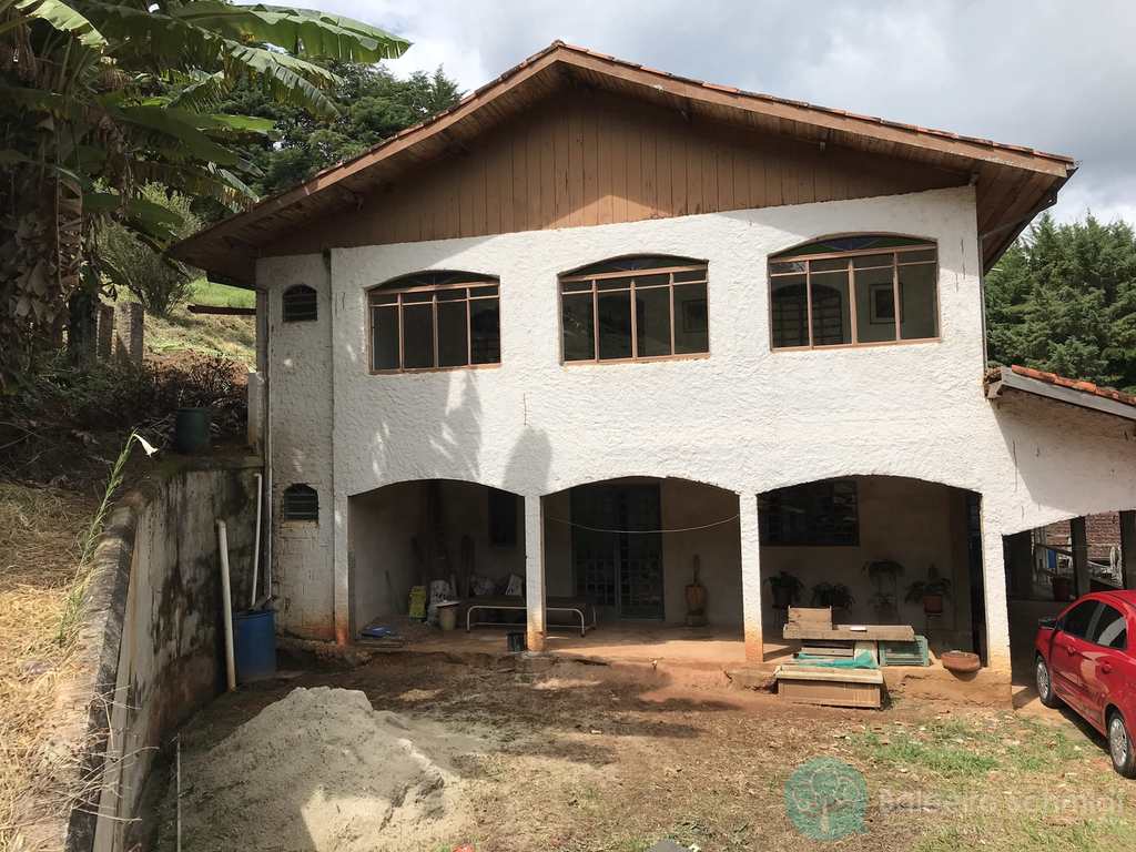 Casa em Santo Antônio do Pinhal, no bairro Santo Antonio do Pinhal