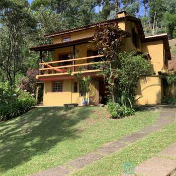 Casa em Santo Antônio do Pinhal, bairro Aproxi 3 Km do Centro