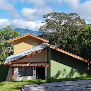 Casa de Condomínio em Santo Antônio do Pinhal, bairro Aproxi 10 Km do Centro