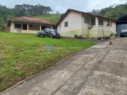 Sítio, código 829 em Santo Antônio do Pinhal, bairro 6 Km