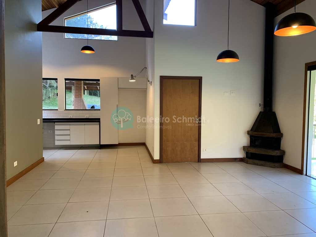 Casa de Condomínio em Santo Antônio do Pinhal, no bairro Condominio Country Club