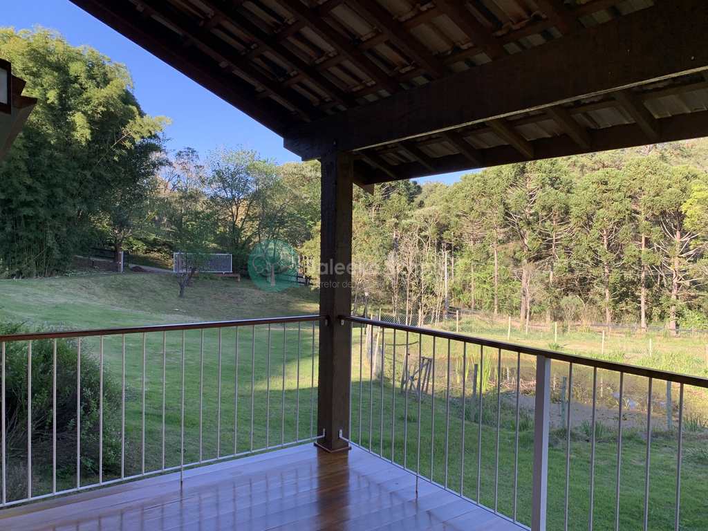 Casa de Condomínio em Santo Antônio do Pinhal, no bairro Condominio Country Club