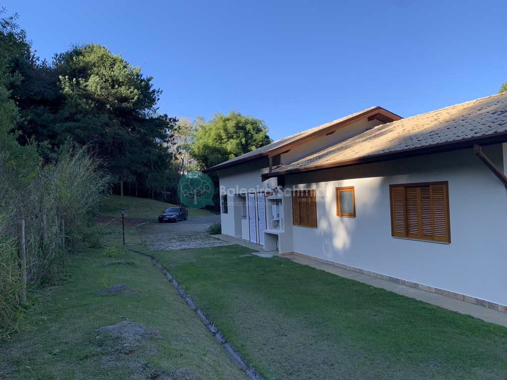 Casa de Condomínio em Santo Antônio do Pinhal, no bairro Condominio Country Club