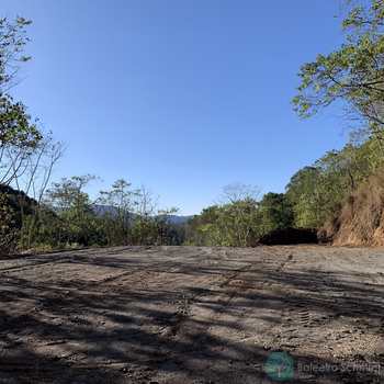 Terreno de Condomínio em Santo Antônio do Pinhal, bairro Condominio Country Club