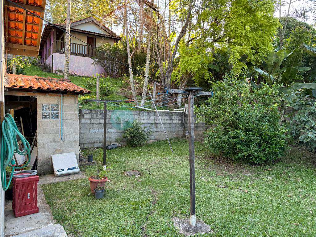 Casa em Santo Antônio do Pinhal, no bairro Proximo Ao Centro