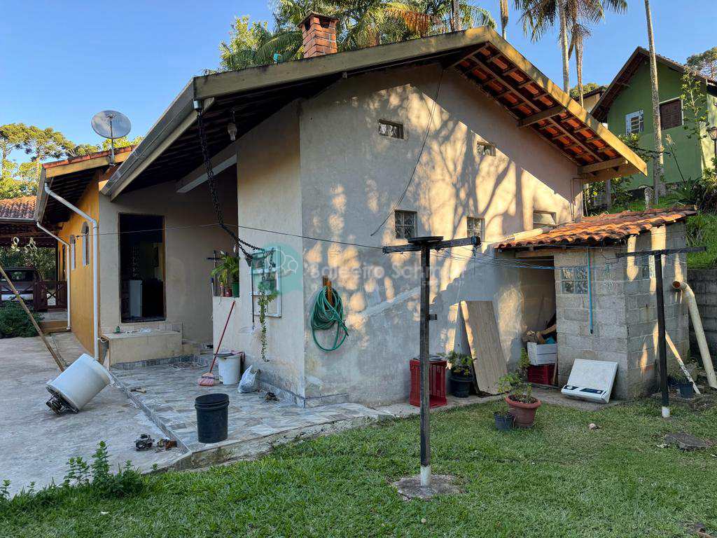 Casa em Santo Antônio do Pinhal, no bairro Proximo Ao Centro