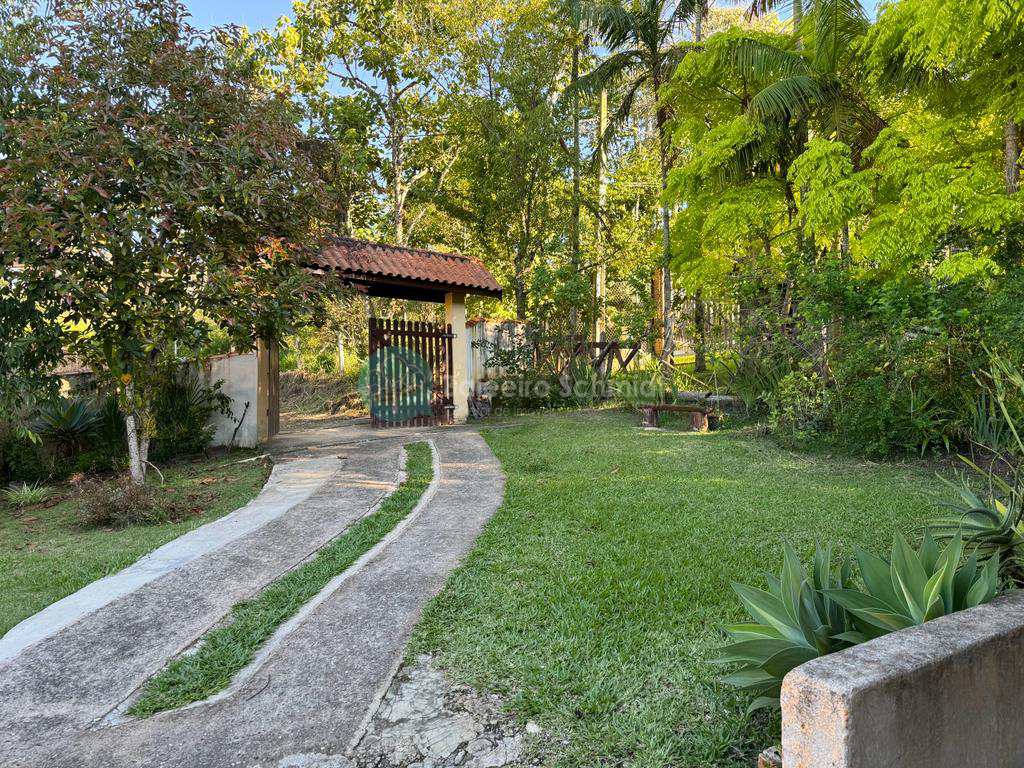 Casa em Santo Antônio do Pinhal, no bairro Proximo Ao Centro