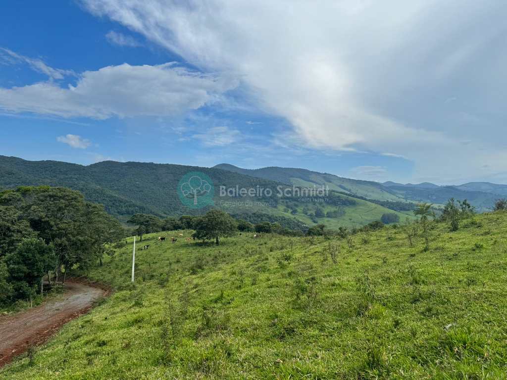 Terreno Rural em São Bento do Sapucaí, no bairro Rural