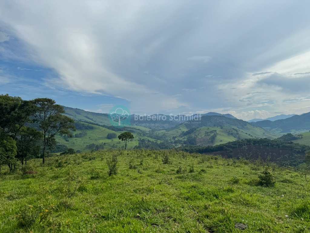 Terreno Rural em São Bento do Sapucaí, no bairro Rural