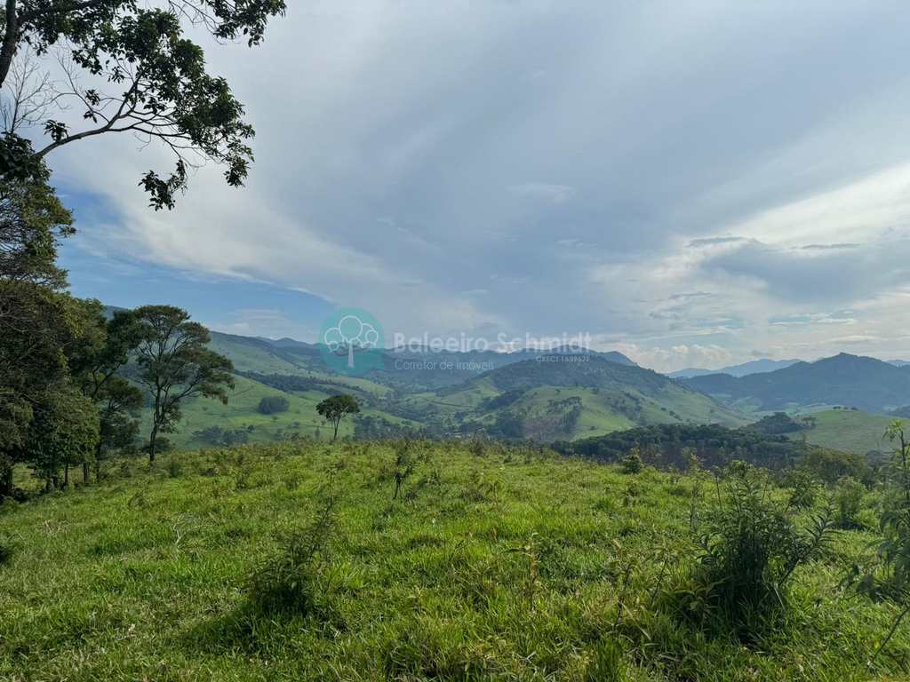 Terreno Rural em São Bento do Sapucaí, no bairro Rural