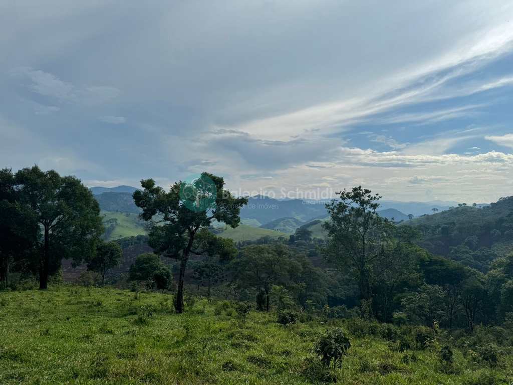 Terreno Rural em São Bento do Sapucaí, no bairro Rural