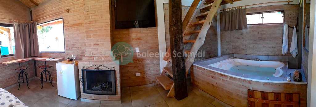 Casa Comercial em Santo Antônio do Pinhal, no bairro Centro