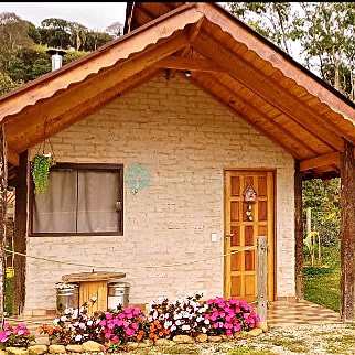 Casa Comercial em Santo Antônio do Pinhal, no bairro Centro