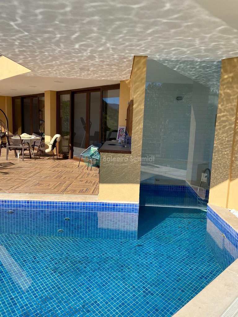 Casa de Condomínio em Santo Antônio do Pinhal, no bairro Condominio Country Club