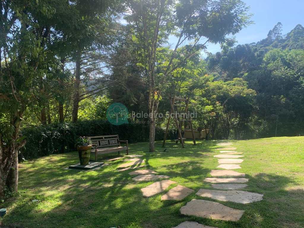 Casa de Condomínio em Santo Antônio do Pinhal, no bairro Condominio Country Club