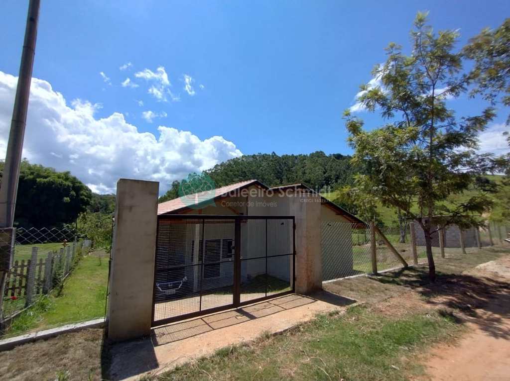 Casa em Santo Antônio do Pinhal, no bairro Proximo Ao Centro