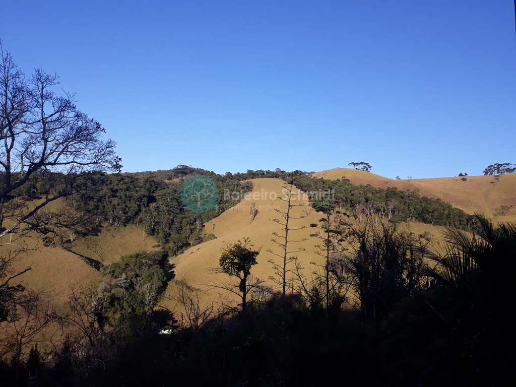 Sítio em Santo Antônio do Pinhal, no bairro Zona Rural