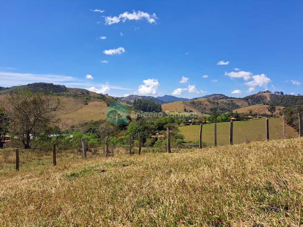 Terreno Rural em Santo Antônio do Pinhal, no bairro Zona Rural