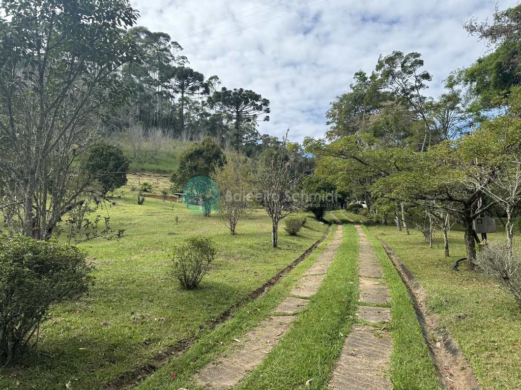 Sítio em Santo Antônio do Pinhal, no bairro Zona Rural