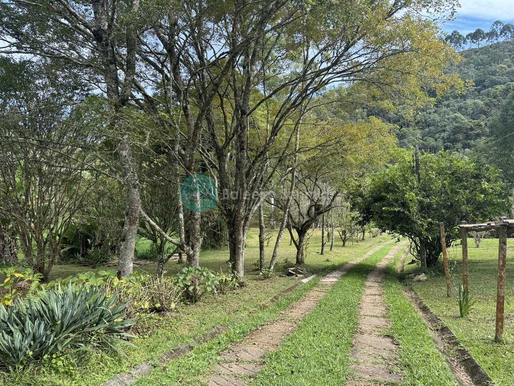 Sítio em Santo Antônio do Pinhal, no bairro Zona Rural