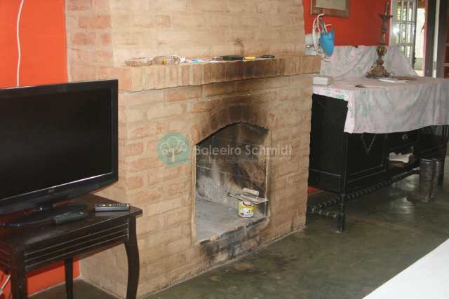 Casa em Santo Antônio do Pinhal, no bairro Aproxi 3 Km do Centro
