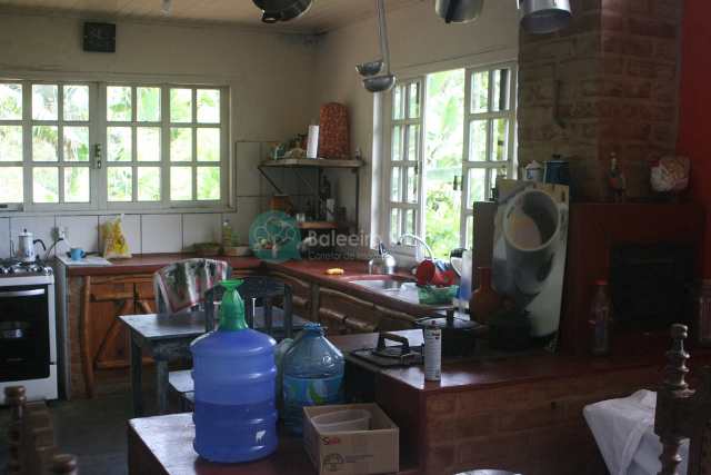 Casa em Santo Antônio do Pinhal, no bairro Aproxi 3 Km do Centro