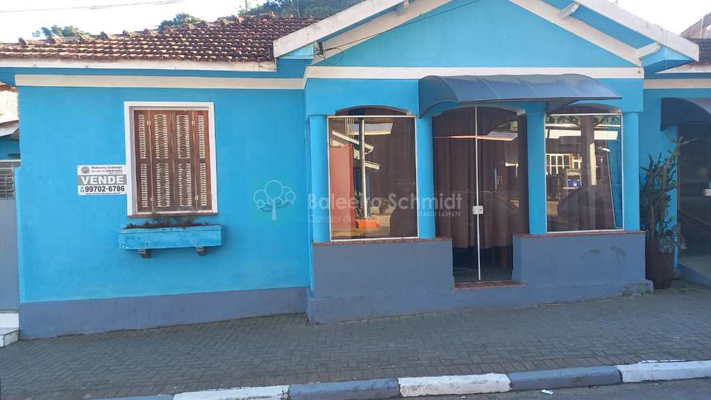Casa Comercial em Santo Antônio do Pinhal, no bairro Centro