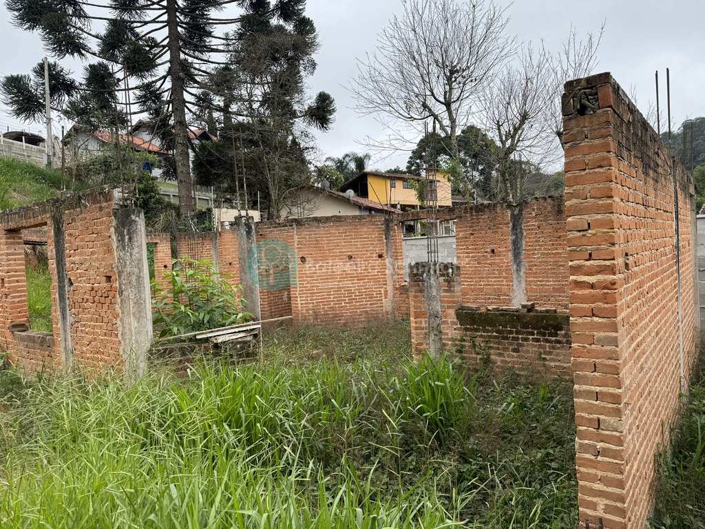Terreno em Santo Antônio do Pinhal, no bairro Centro