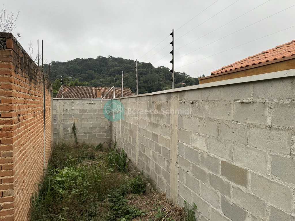 Terreno em Santo Antônio do Pinhal, no bairro Centro