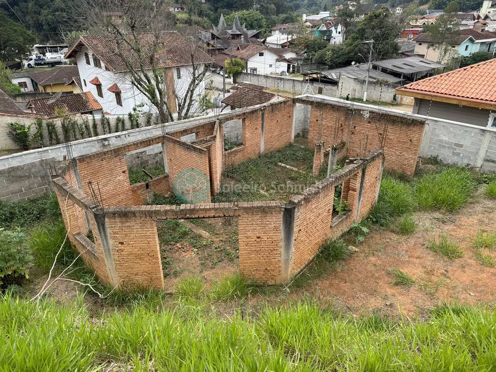 Terreno em Santo Antônio do Pinhal, no bairro Centro