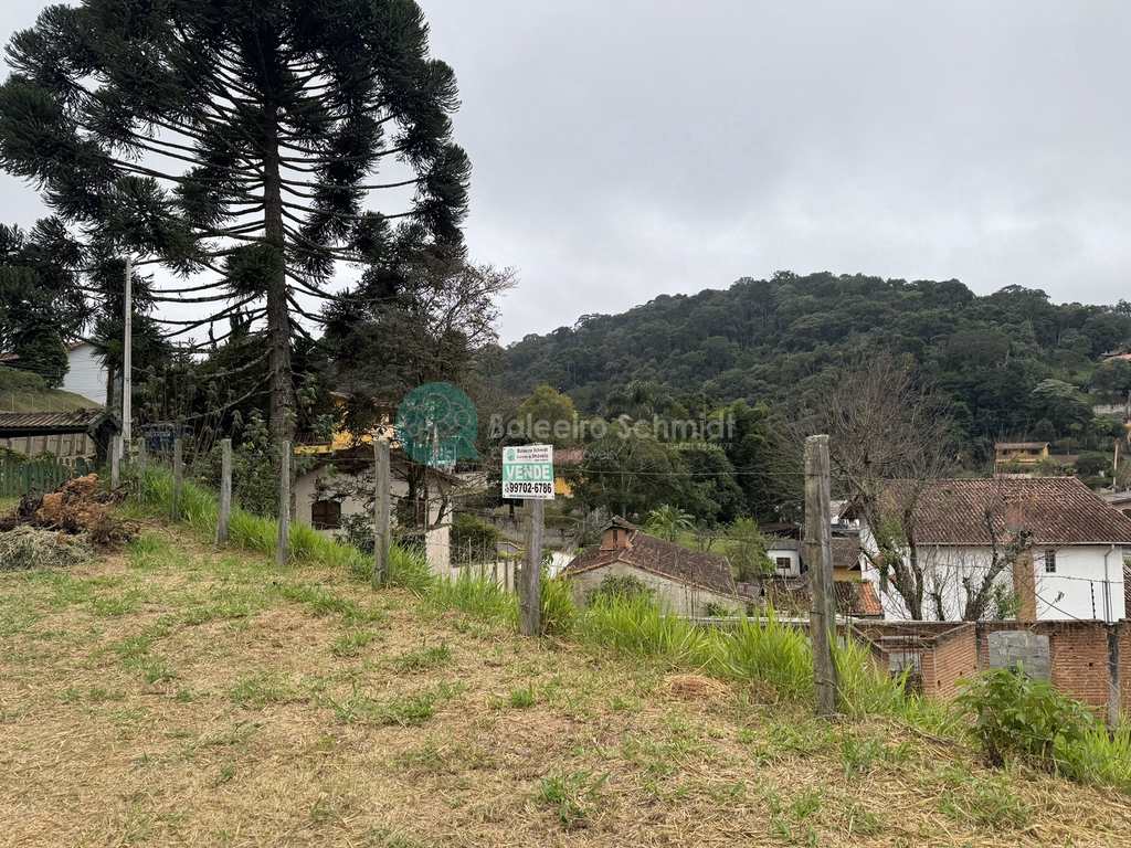 Terreno em Santo Antônio do Pinhal, no bairro Centro
