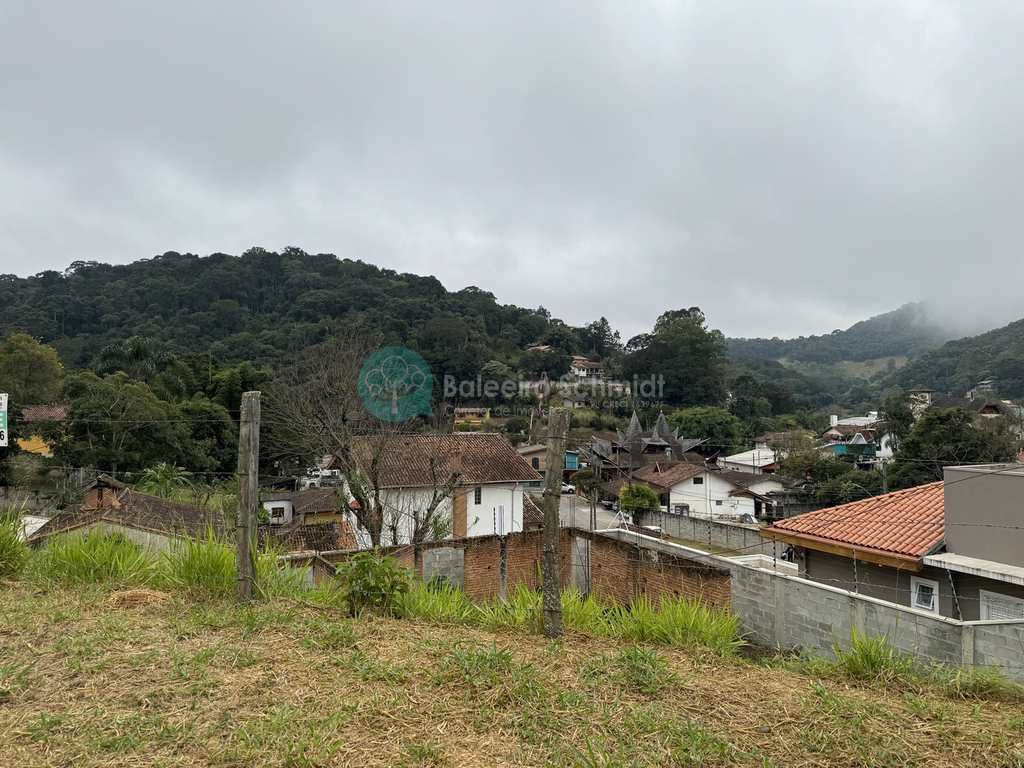 Terreno em Santo Antônio do Pinhal, no bairro Centro
